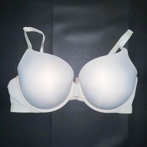 Victoria’s Secret Tshirt Push Up Full Coverage Bra - White 40D